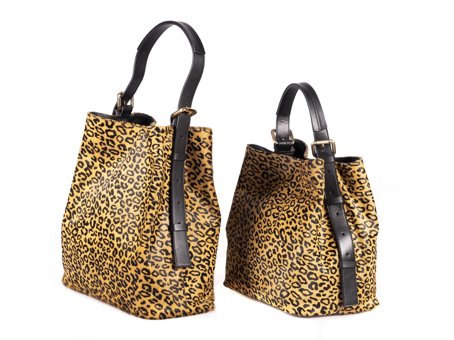 Bolso de piel con asa extensible